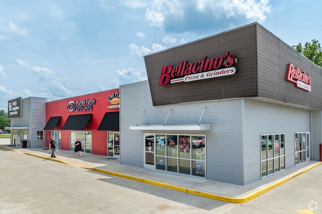 Bellacino's Pizza Restaurant is located in South Point, five minutes away from the Sheridan neighborhood.