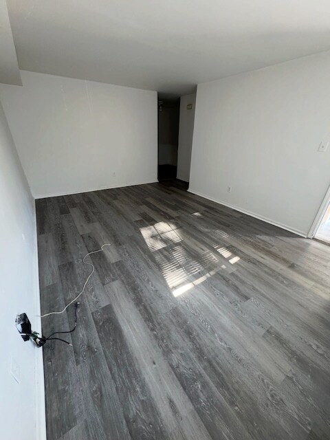 727 Bartram Ave unit 727 Bartram, Collingdale, PA 19023 - photo 5