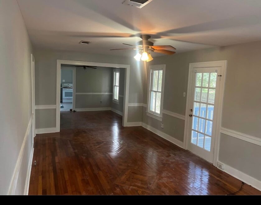 5519 Lavey Ln, Baker, LA 70714 - photo 1