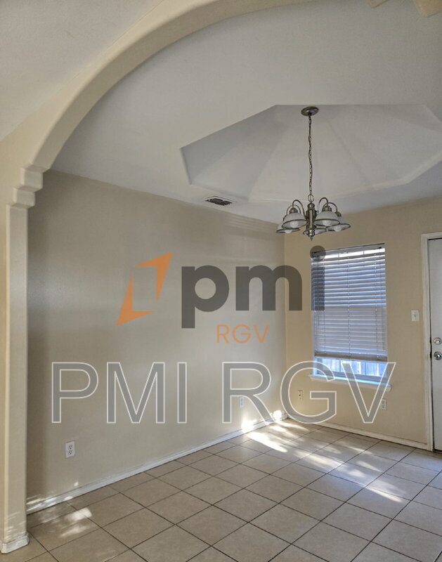 3704 S Wyndham Ave unit D, Pharr, TX 78577 - photo 6