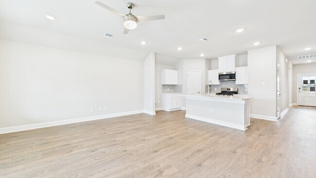 102 Stable View Dr unit 37029341, Lafayette, LA 70507 - photo 3