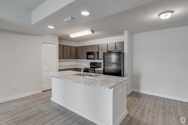 2BR, 2BA - 1,010SF - Kitchen