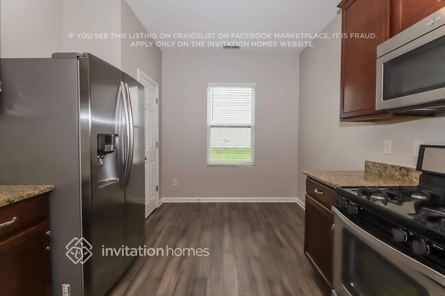 12425 Bending Branch Rd, Charlotte, NC 28227 - photo 7