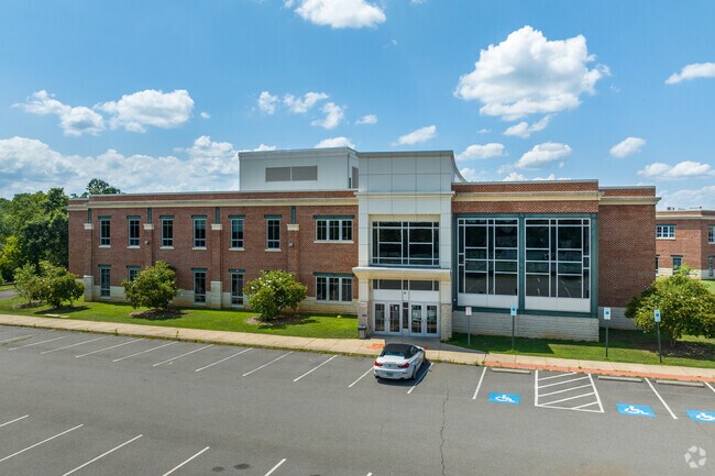Walker-Grant Middle School serves Lafayette students from grades 6-8.