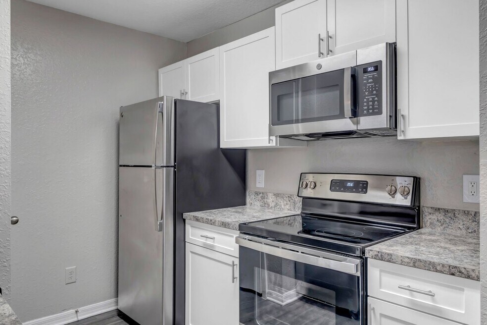 Cobblestone at Eagle Harbor 1717 County Road 220, Fleming Island, FL