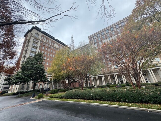 30 5th St NE unit 602, Atlanta, GA 30308 - photo 3