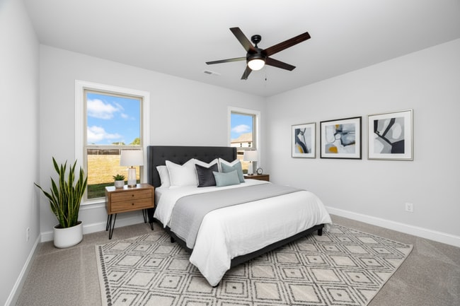 17657 Cabernet St, Athens, AL 35613 - photo 2