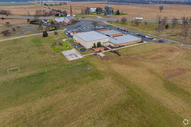 Wyneken Memorial Lutheran School teaches grades PK, K-8.