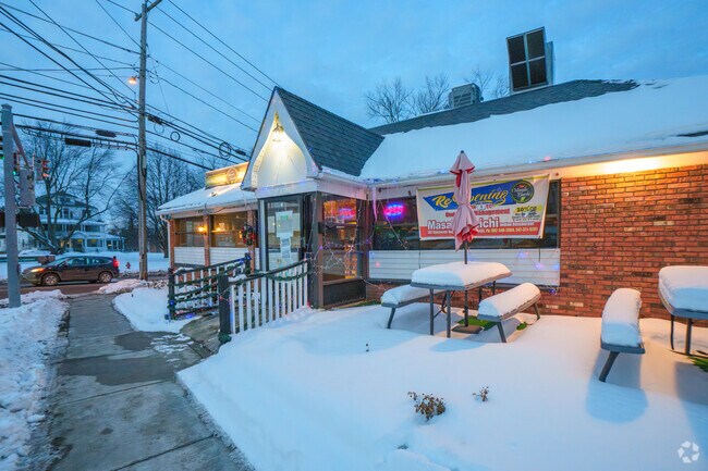 Centennial residents can enjoy delicious Indian cuisine at Masala Elaichi.