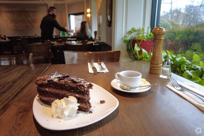 Cafe Amici in Wyckoff is a comfy bistro with Italian-influenced fare.