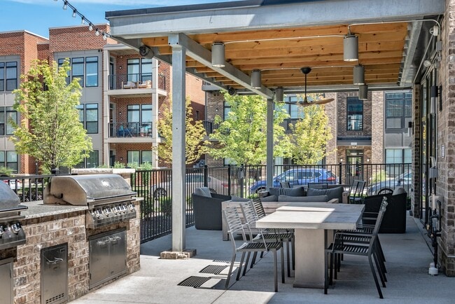 Legacy at Jeffrey Park, Columbus, OH 43215 - photo 6