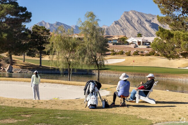 Eagle Crest Golf Course has a great view of mountains in Sun City Summerlin.