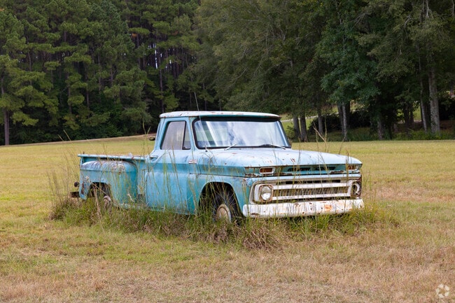There is still undeveloped land in West Hattiesburg that can be built upon.