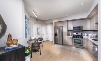 7290 Edinger Ave, Huntington Beach, CA 92647