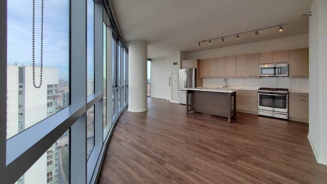 797 W Madison St, Chicago, IL 60661 - photo 2