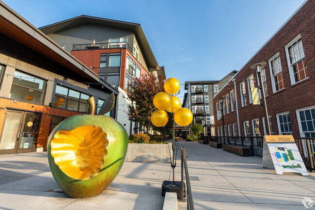 For a day of shopping, head to Downtown Woodinville, right around the corner from Maltby.