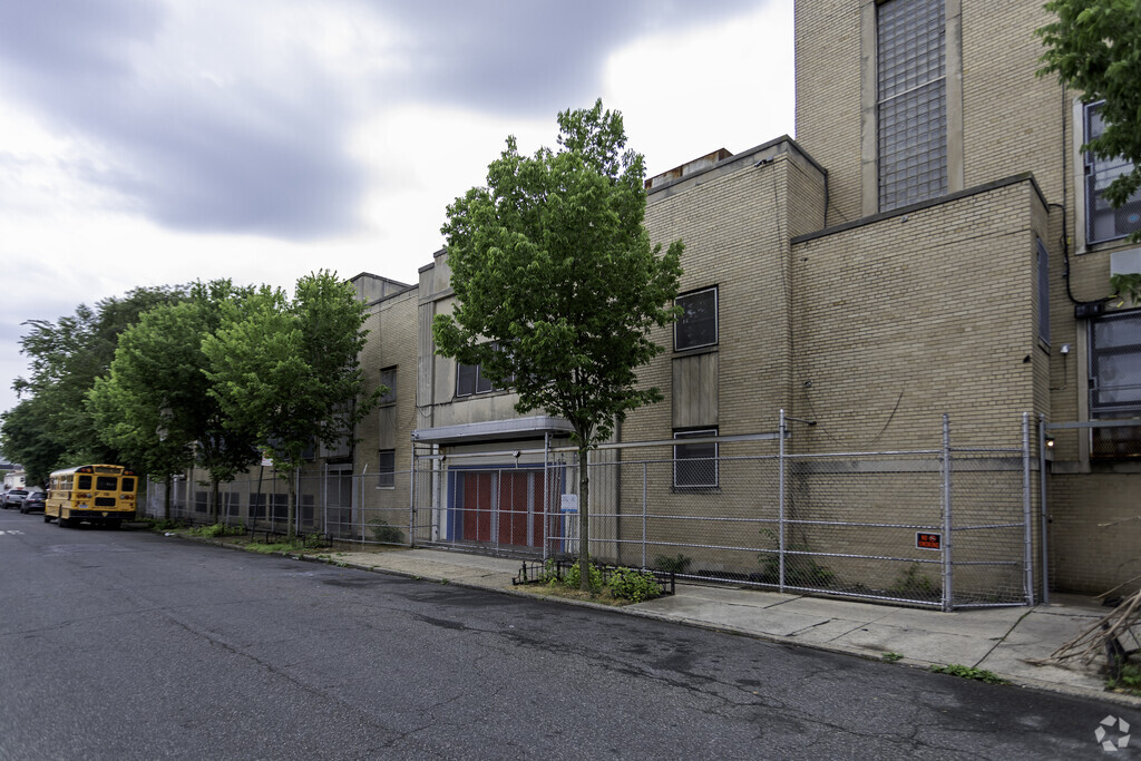 The Immaculate Conception School provides a quality Catholic education to students.
