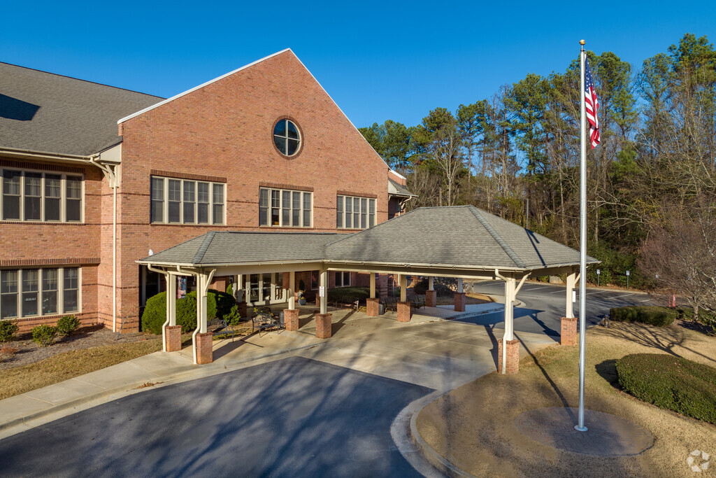 Intown Community School is a private elementary and middle school in the North Druid Hills area.