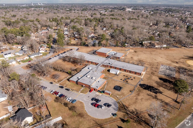 Indian Lakes Elementary School