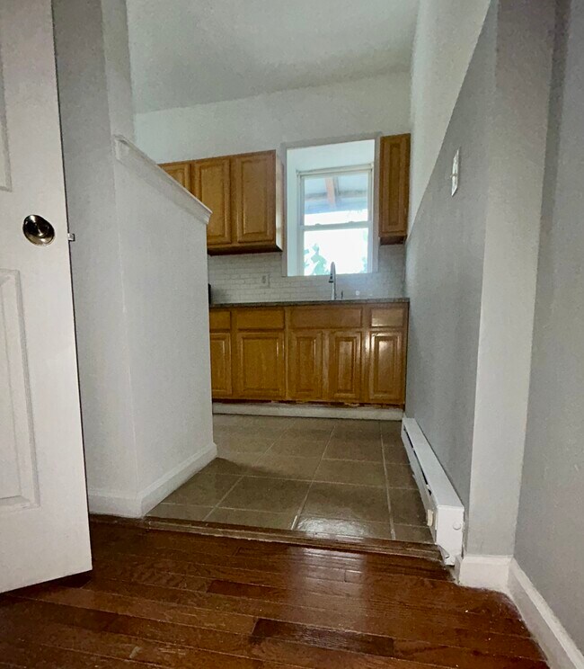 2219 N 16th St unit Duplex Apartments, Philadelphia, PA 19132 - photo 6
