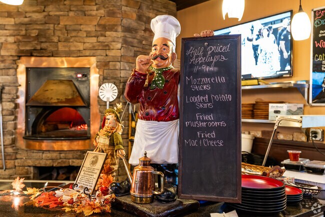 Konstantinou's Restaurant in Ontario has specialty deals on weeknights.