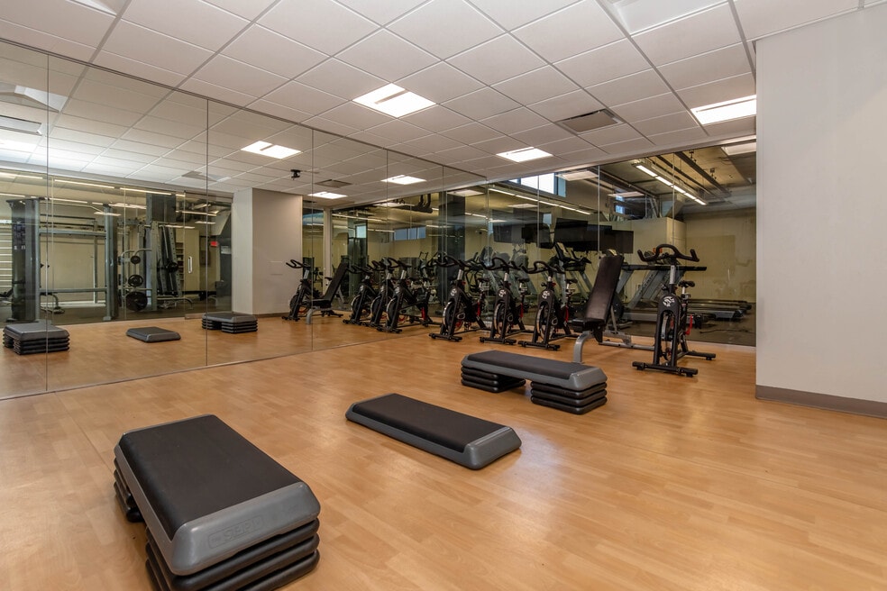 The Towers at Gateway City, Saint Louis, MO 63103 - photo 1