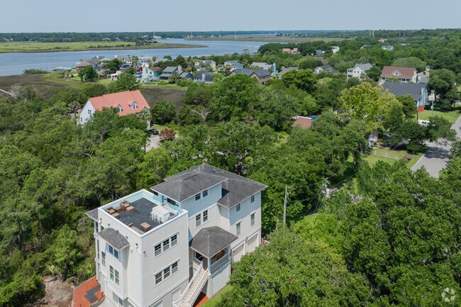 Discover coastal living in Ashley Acres with a variety of home styles in North Charleston.