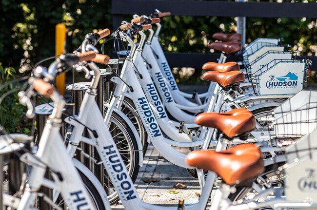 Upper Landing Park offers bike rentals along the Hudson River in Poughkeepsie Township.