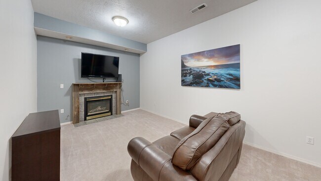 12738 E Apache Pass Rd, Spokane, WA 99206 - photo 2