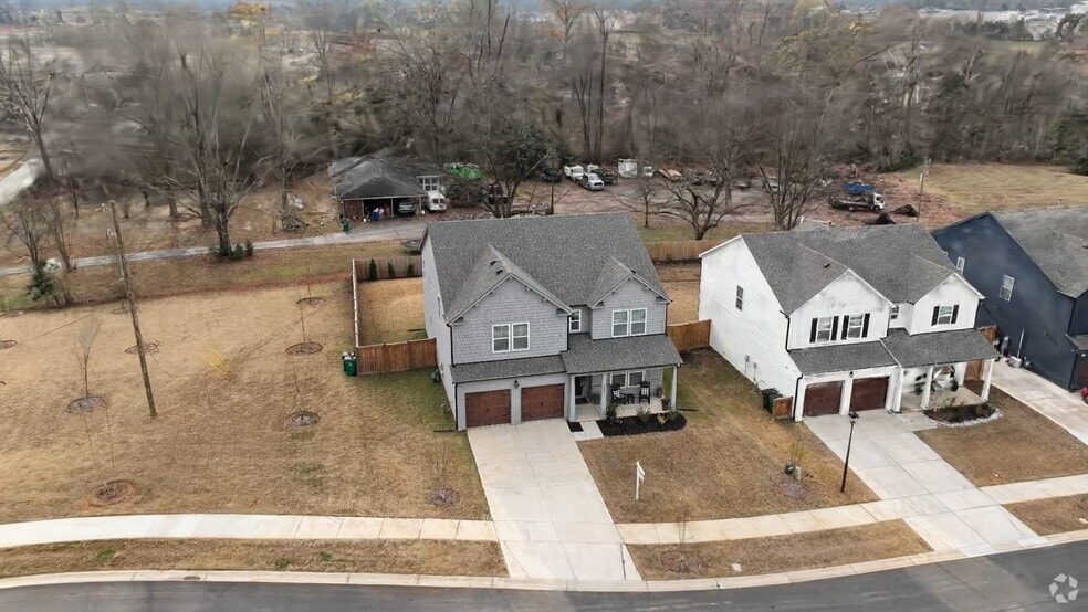 11009 N Commons Dr, Charlotte, NC 28213 - photo 2