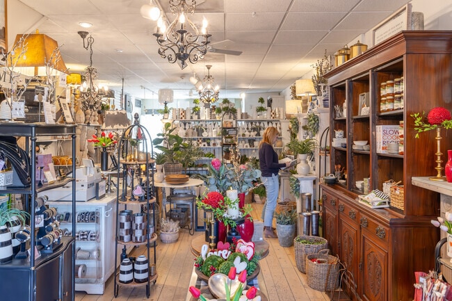 Design Studio in Field Park has seasonal and decorative accessories for your home and garden.