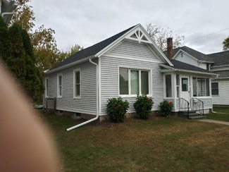 184 E 9th St, Winona, MN 55987