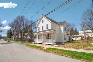 3 Waterbury St, Saratoga Springs, NY 12866