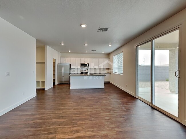 17130 Puget Ave, Waddell, AZ 85355 - photo 5