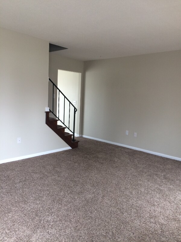 615 Central Ave unit G, Findlay, OH 45840 - photo 3