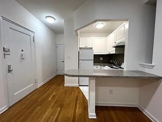 151 E 81st St Unit 2G, New York, NY 10028