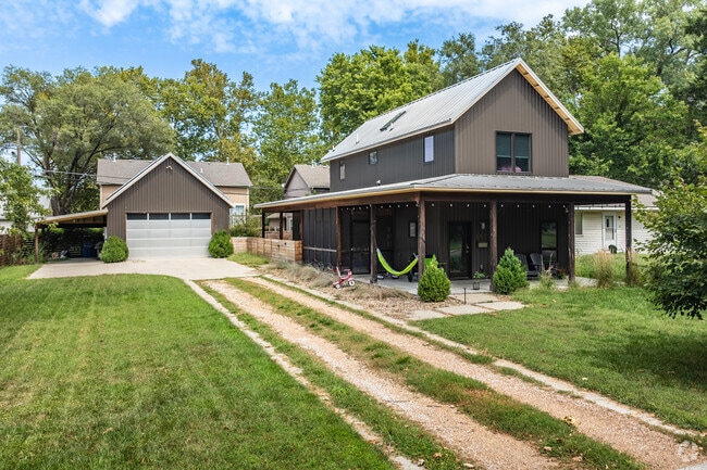 You can find a few newer modern style homes tucked into the North Lawrence neighborhood.