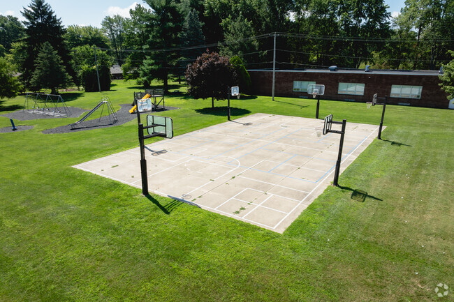 St. Richard School welcomes recess.