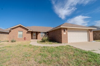 2412 Cobblestone Cir, Clovis, NM 88101