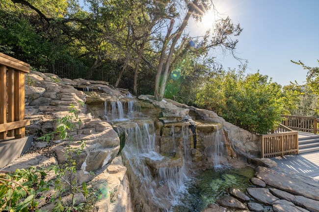 z - Historical - Capital Hills, Austin, TX 78759 - photo 6