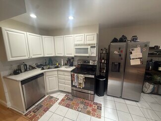 18 Dean Rd Unit GA, Brookline, MA 02445