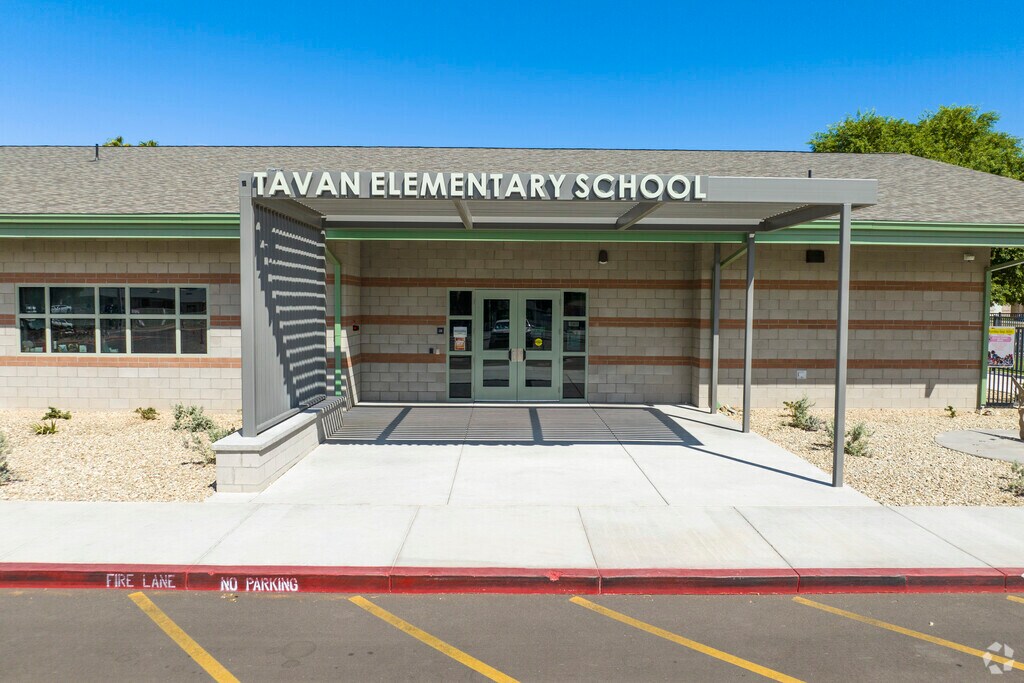 Phoenix’s Tavan Elementary School is rated a 6/10 at GreatSchools.com.