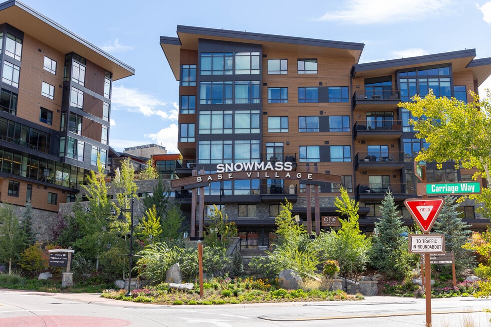 SnowmassVillage_1004285_STW_093025_v2