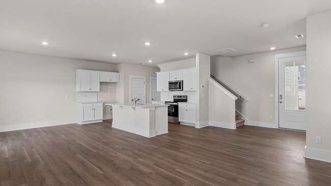 3330 Summer Tanager Ln, Leland, NC 28451 - photo 4