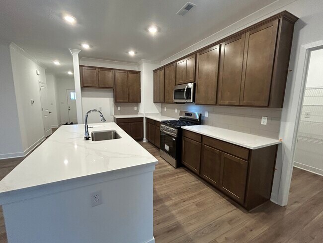 5467 Volanti Way, Greenwood, IN 46143 - photo 5