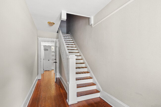 821 Burch Ave unit Bottom Left, Durham, NC 27701 - photo 4