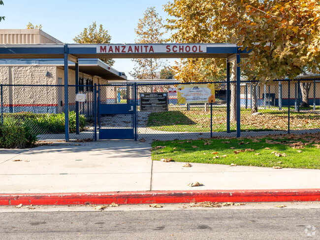 Manzanita Elementary School