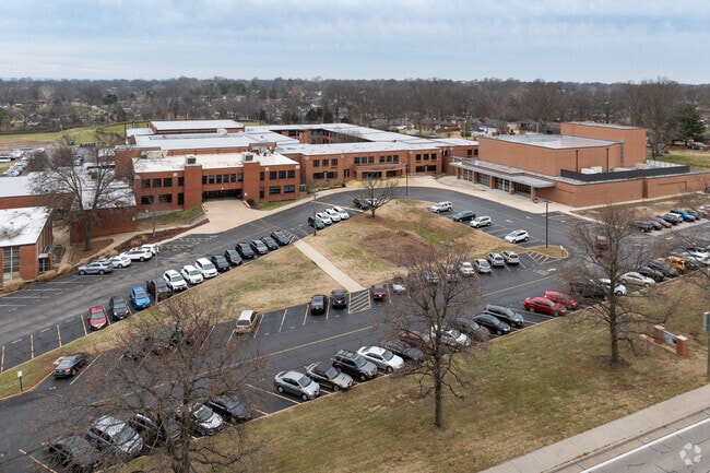 Mehlville High School in Mehlville, MO aligns with Missouri state standards.