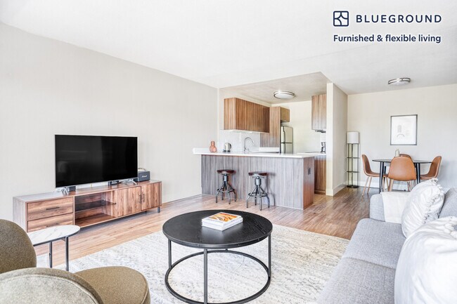 745 S Bernardo Ave unit FL3-ID842, Sunnyvale, CA 94087 - photo 3