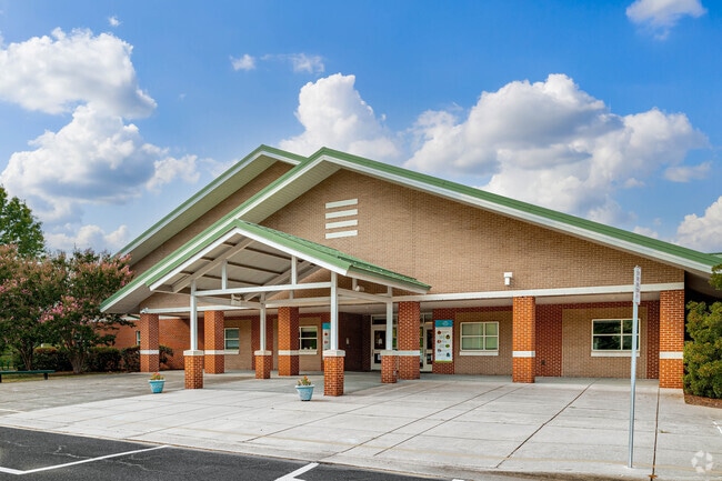 Cedar Fork Elementary prepares students for middle school in Twin Lakes.